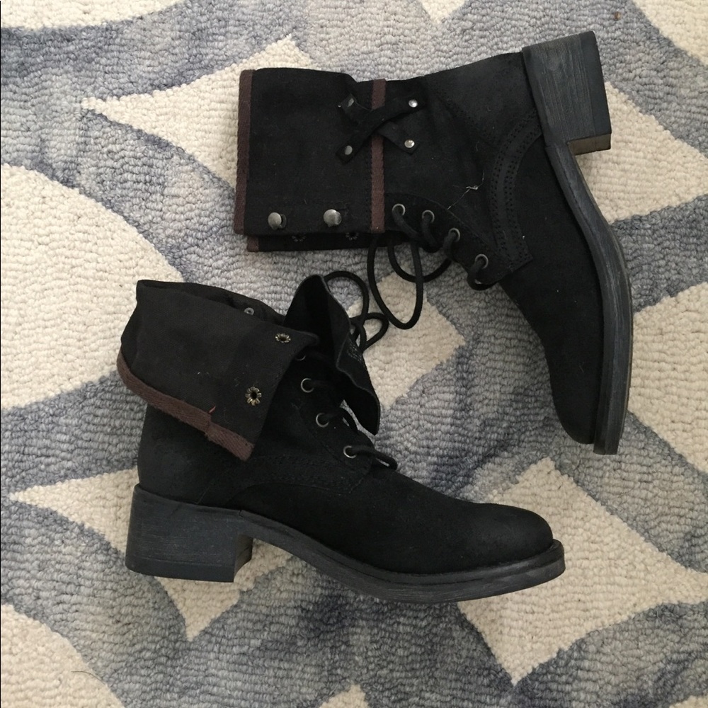 Matisse Black and Brown Lace-Up Boots